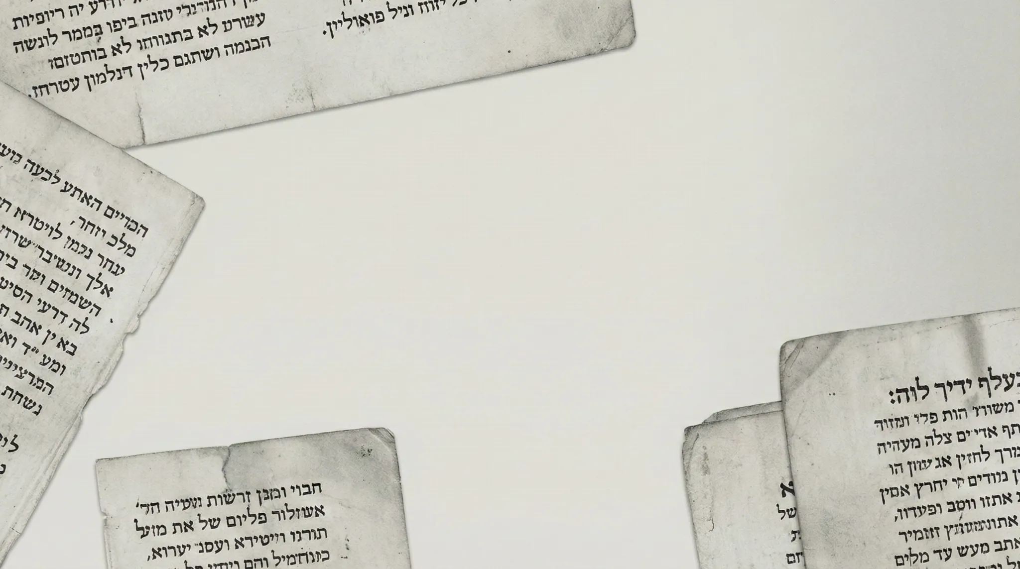 Ilustración editorial con manuscritos hebreos antiguos que representan la transmisión histórica del texto del Antiguo Testamento.