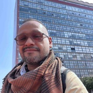 Imagen de Enrique Vega-Dávila