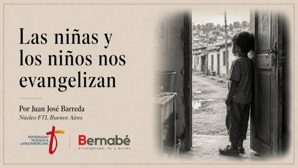 Niño en el umbral de una vivienda de un barrio latinoamericano, imagen del artículo sobre niñez, vulnerabilidad y vínculos en el Evangelio de Marcos.